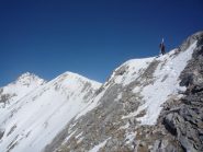 ora su cresta raggiungiamo la cima
