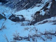 Il passaggio nascosto del canale -Con i soli ramponi si passa benissimo-