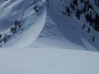 La sella dalla punta e l'inizio del canale