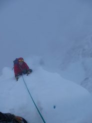 La crestina che conduce alla cornice