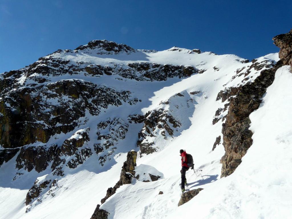 Dal colle guardando verso la cima