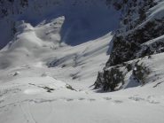 Il canale praticabile dalla vetta.