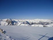 Bisalta sullo sfondo
