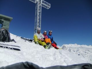 in cima