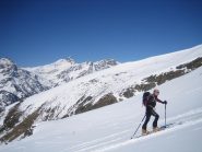 sullo sfondo il Roc d. Niera 3177 m.