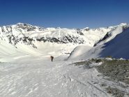 Breve discesa dalla Fuorcla d'Agnel, si vede la Ch.na Jenatsch