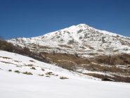 Punta Quinseina vista da quota 1376 m. All'estrema sinistra si notano i Tre Denti