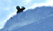 Nina nella polvere sel versante nord di Outer Limits, Woodworth glacier