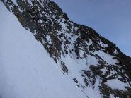 in salita, il risalto goulotte sopra il primo nevaio