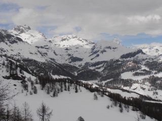 02 - vista verso l'alta Valtounenche dall'arrivo della seggiovia Collet