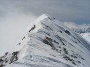 cresta e nebbia in arrivo