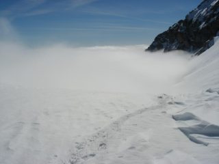 fuori dalla nebbia