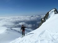 Ultimi metri con gli sci prima della cresta