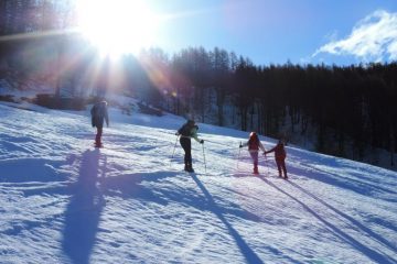 salendo verso il bosco, a pochi minuti da Indiritti (13-4-2013)