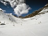 Il bel vallone Camosciera in discesa