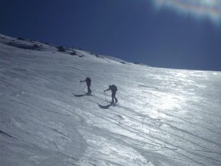 Sole e neve scintillante
