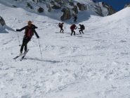 in discesa, sotto il col de Chermontane, ci aspetta un canale con pendenza media di 35°