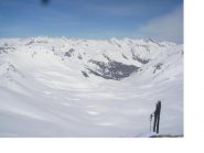 Il vallone della Ribiere dalla vetta..un estesissimo mare bianco..