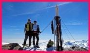 Star Mountain e un'amica in vetta