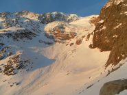 il bel pendio/canale tra le serraccate..