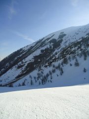 grossa valanga sul versante ovest di cima garlenda