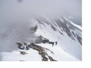 Paolo e Rodolfo sul filo di cresta verso la vetta della Tete de Croues