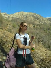  sullo sfondo il monte lema