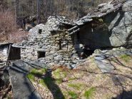 l'imboscato borgo di Cavanne