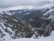 Dalla Punta Vallone del Binec, vista sul basso Vallone di S.Anna