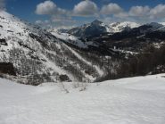 Verso la diga mi aspettano le valangone da superare!