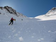 Claudio che sale il canale sulla traccia di Gianpaolo e Davide