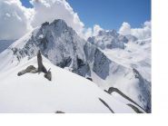 Dalla P.del Rossin la P.Tsezere in primo piano la Gran Arollaz e il Monveso al fondo..