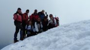 foto di gruppo in vetta (5-5-2013)