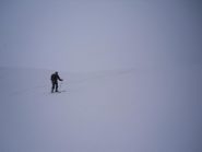 in discesa nella parte alta ,decente anche con scarsa visibilità...