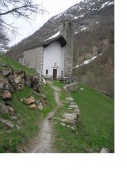 La bella chiesetta di S.Grato..