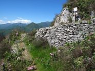 Incrocio con mulattiera del forte di Poggio Grande