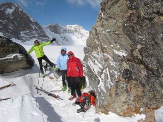 breve sosta sperando in un rasserenamento e in una diminuzione del vento