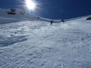 Prime curve su neve duretta