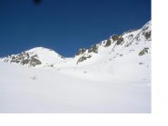 Il Colletto dei Camosci..e a sx la Serriera del Pignal..