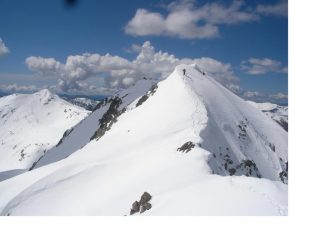 Verso la Cima centrale di Malaterra..con a sx la Rocca Negra..