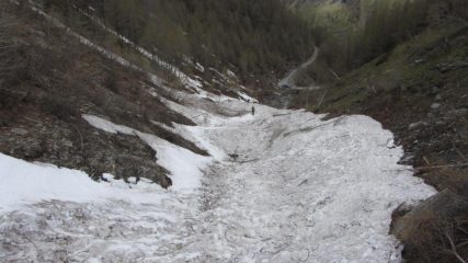 ...un po' d'improvvisazione nel canale finale scendendo...