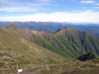 la cresta dal Gavala al Bec d'Ovaga
