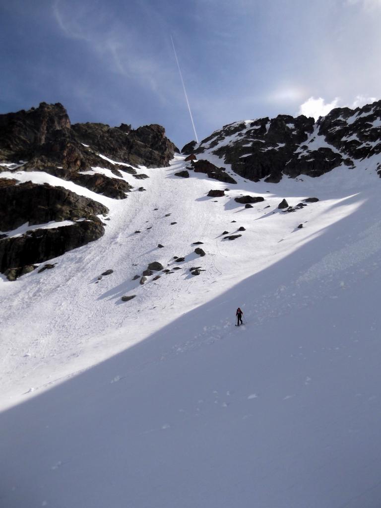 il pendio canale per l'intaglio di quota 2690