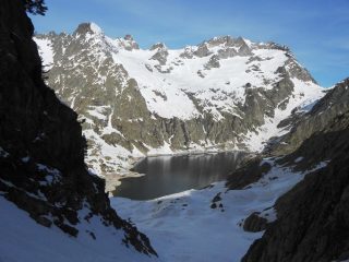 La serra dell'Argentera si specchia nel Chiotas