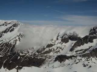 ....nubi dalla Francia attraverso il Colle di Etiache