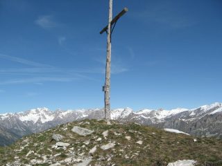 Dalla croce sulla quota 2318 mt 