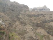 Arrivando a Fonthaynas sul lato opposto il sentiero  