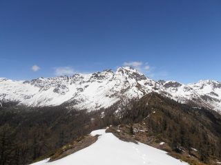 01 - vista verso la Tsaat a l'Etsena e Becchi di Fana