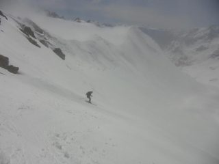 Sullo sfondo il Pic Blanc nel brouillard