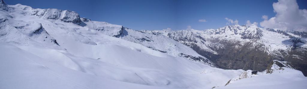 l'ambiente da sopra il rifugio....